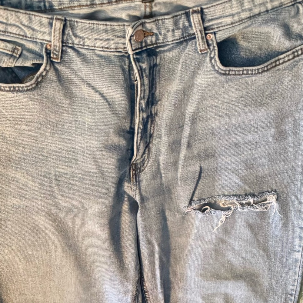 Women’s Wild Fable 90s relaxed wide leg Jeans distressed
